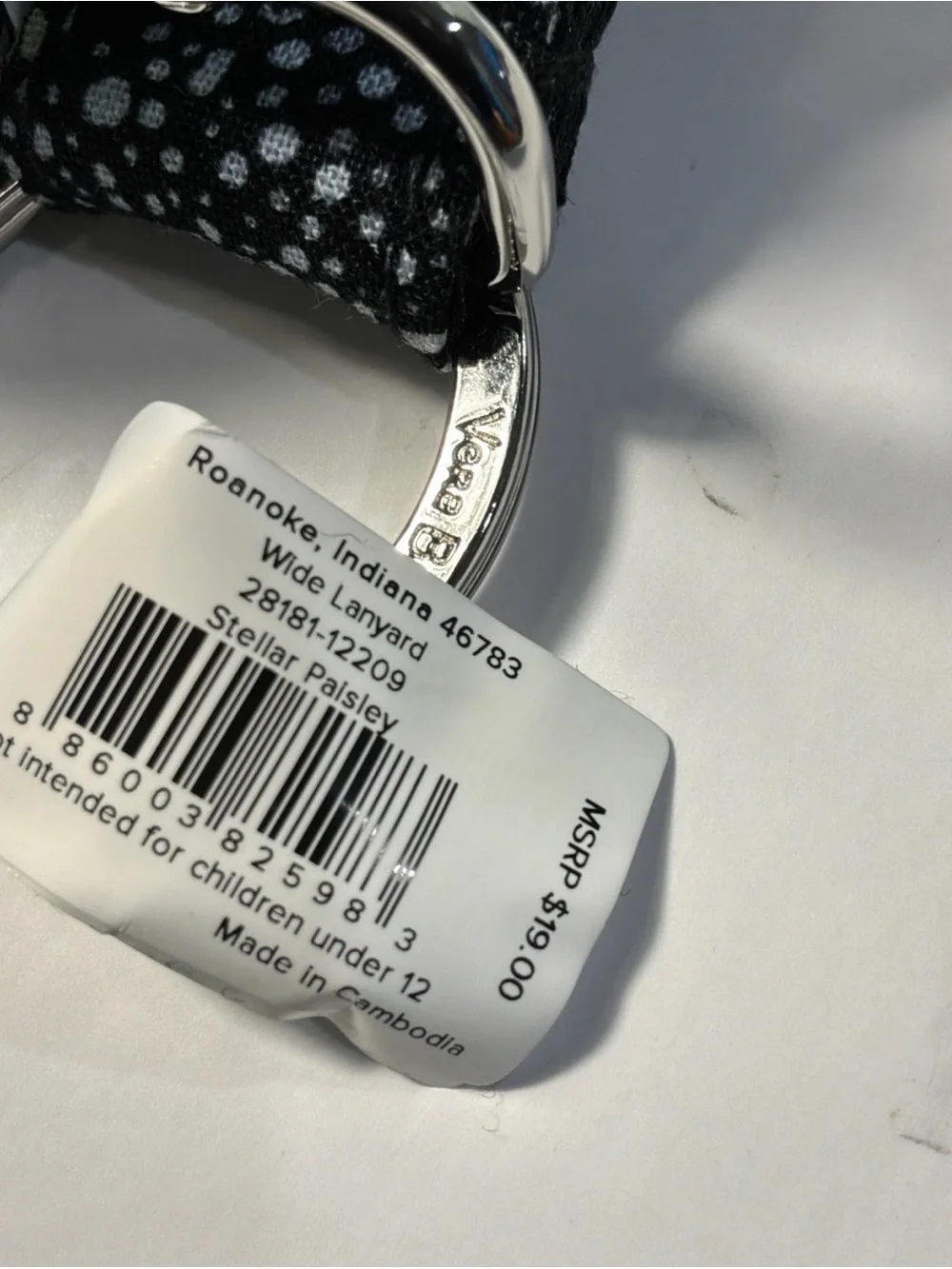 NWT Vera Bradley Wide Lanyard Stellar Paisley White Black Clip and Ring